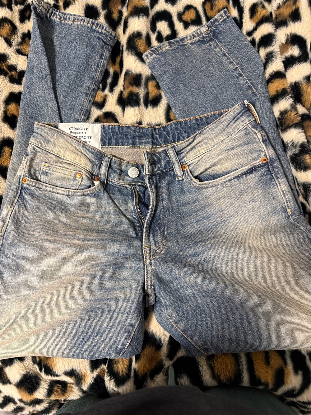 H&M Light Blue Straight Leg Jeans - Mid Wash